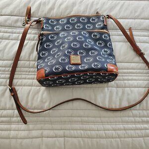 Dooney & Bourke Penn State Large Crossbody purse
